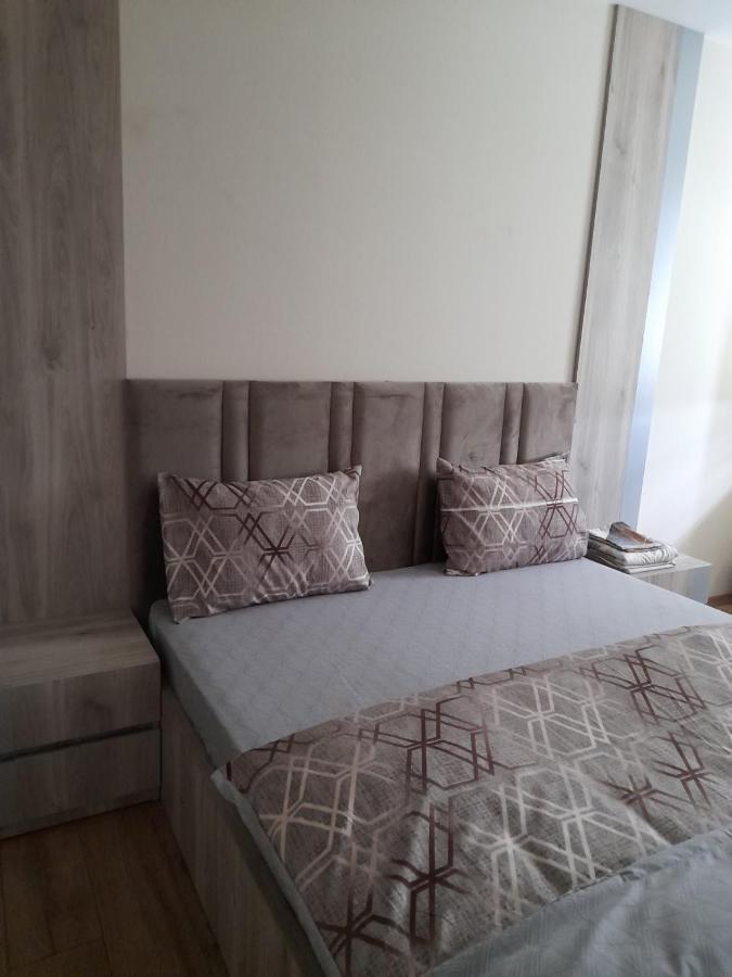 Centar Two Apartment Skopje Exterior foto